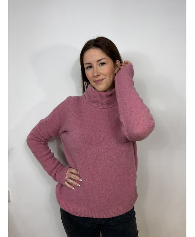 Pull col roulé